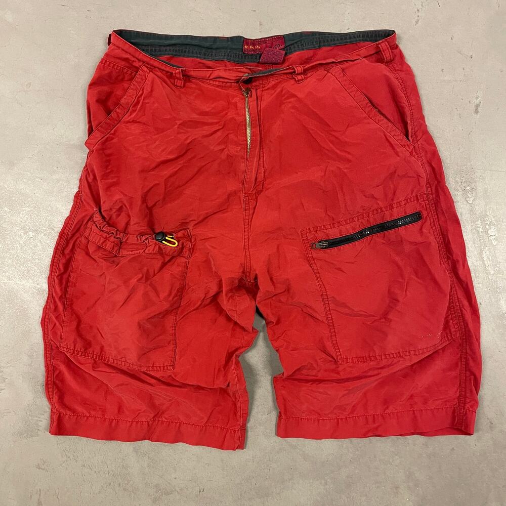 Baggy Y2K deconstructed a.p.co cargo shorts 38
